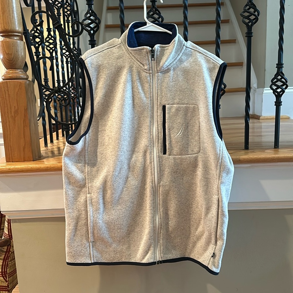 Nautica Gray Zip-Up Fleece Vest